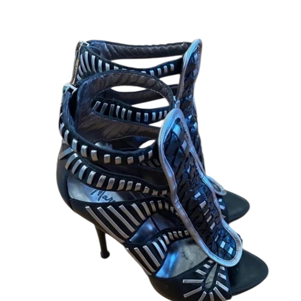 Marciano Size 10 black & silver leather gladiator heels platform at toe worn 1X